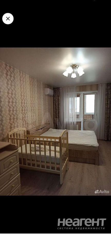 Продается 1-комнатная квартира, 40,9 м²