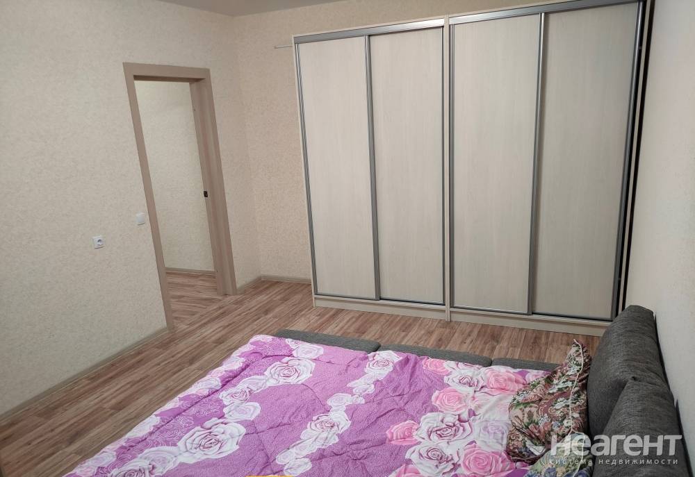 Сдается 2-х комнатная квартира, 57 м²