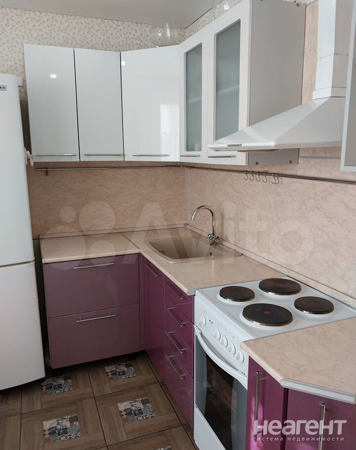 Продается 1-комнатная квартира, 38 м²