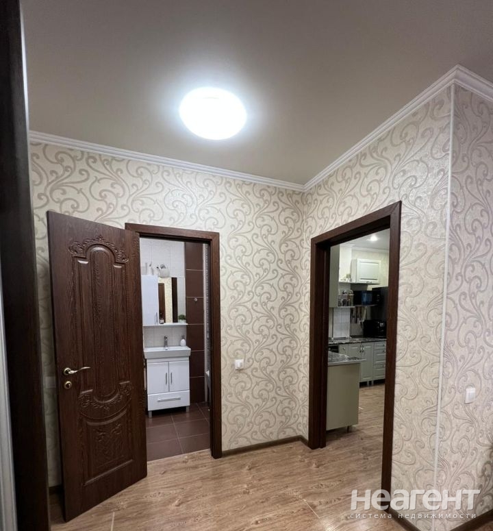 Сдается Многокомнатная квартира, 63 м²