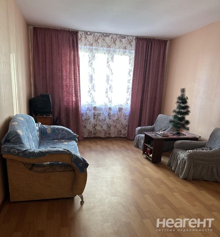 Сдается 2-х комнатная квартира, 64 м²