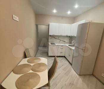 Сдается 1-комнатная квартира, 39 м²