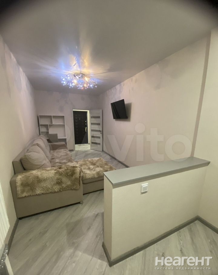 Сдается 1-комнатная квартира, 39 м²