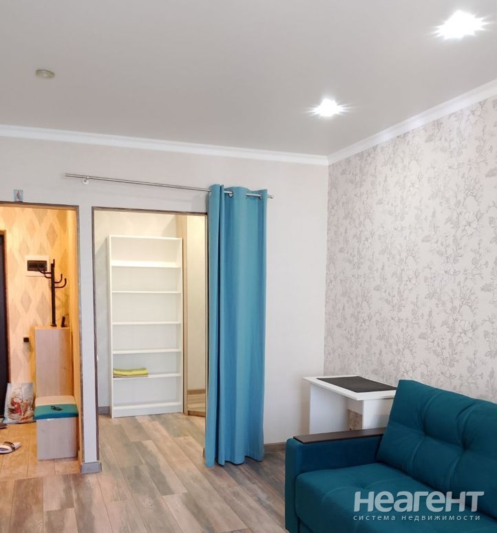 Сдается 1-комнатная квартира, 39 м²