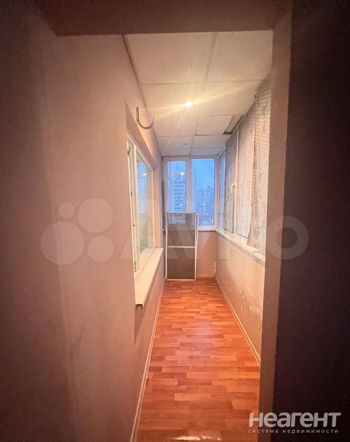 Продается 1-комнатная квартира, 38,4 м²