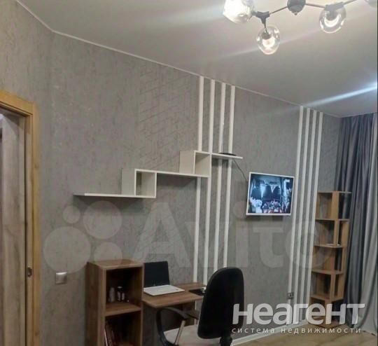 Сдается 1-комнатная квартира, 37 м²