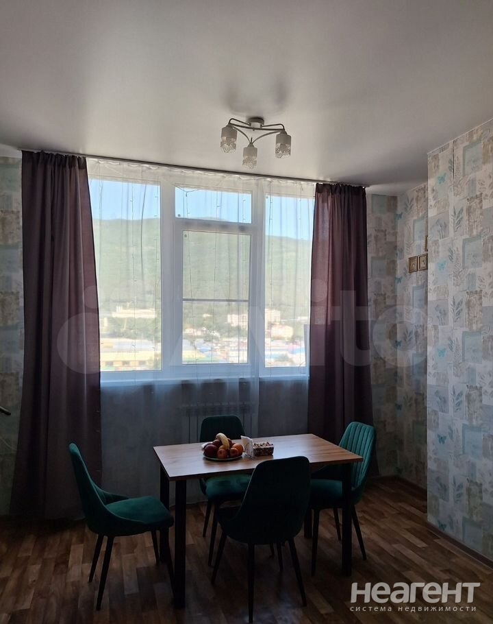 Продается 3-х комнатная квартира, 115,8 м²