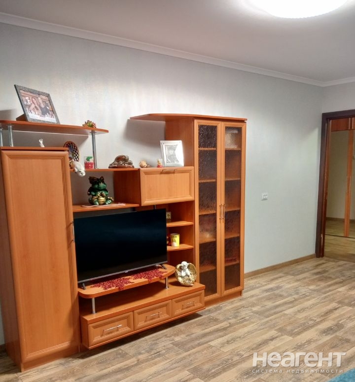 Сдается Многокомнатная квартира, 90,45 м²