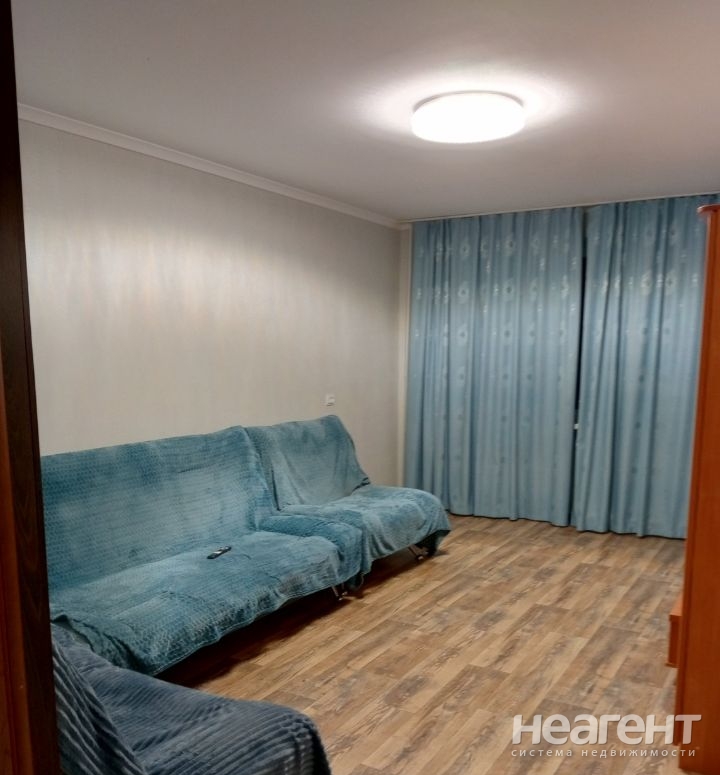 Сдается Многокомнатная квартира, 90,45 м²