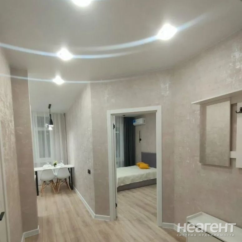 Сдается 1-комнатная квартира, 36,8 м²