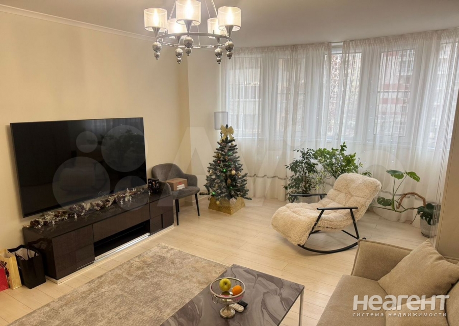 Продается 2-х комнатная квартира, 71 м²