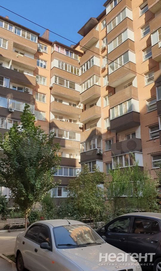 Продается 1-комнатная квартира, 38,4 м²