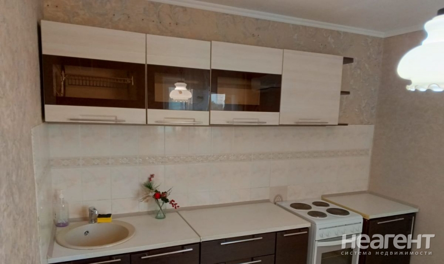 Продается 1-комнатная квартира, 37,8 м²