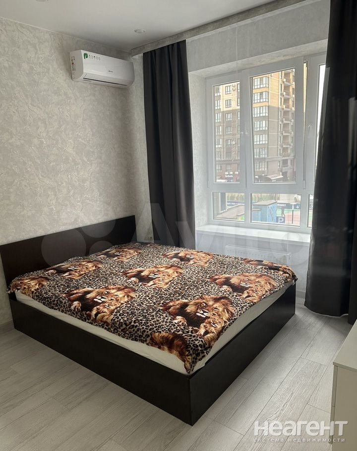 Сдается 1-комнатная квартира, 35 м²