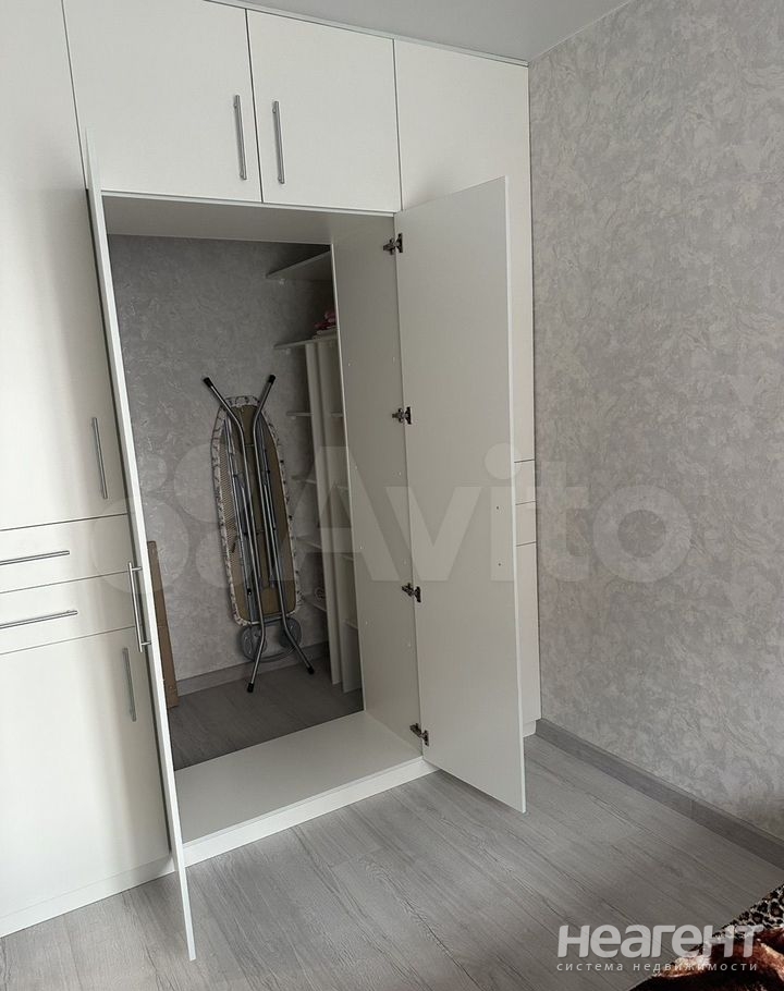 Сдается 1-комнатная квартира, 35 м²