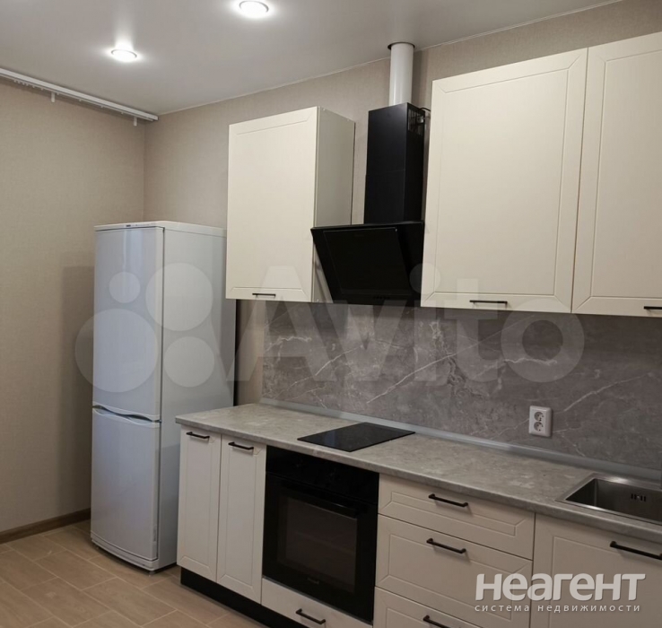 Сдается 1-комнатная квартира, 36,2 м²