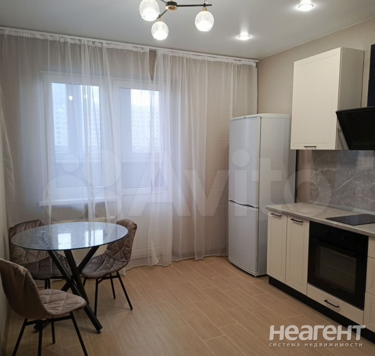 Сдается 1-комнатная квартира, 36,2 м²