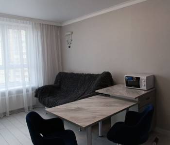 Сдается 1-комнатная квартира, 46 м²