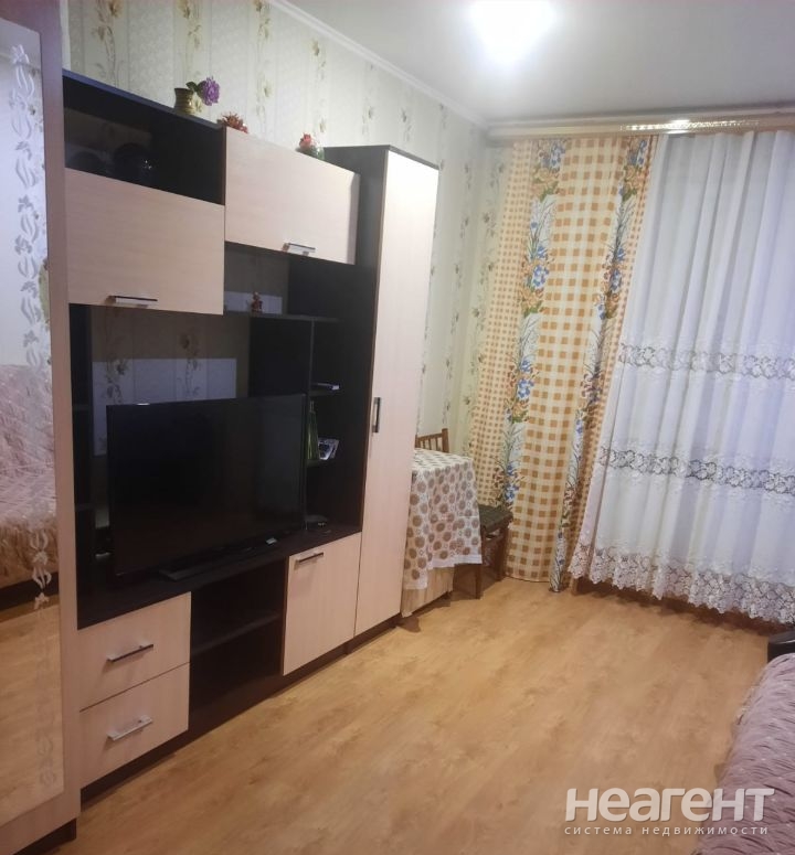 Сдается 1-комнатная квартира, 38 м²