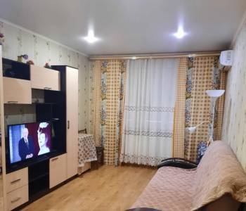 Сдается 1-комнатная квартира, 38 м²