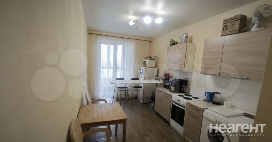 Продается 1-комнатная квартира, 47 м²