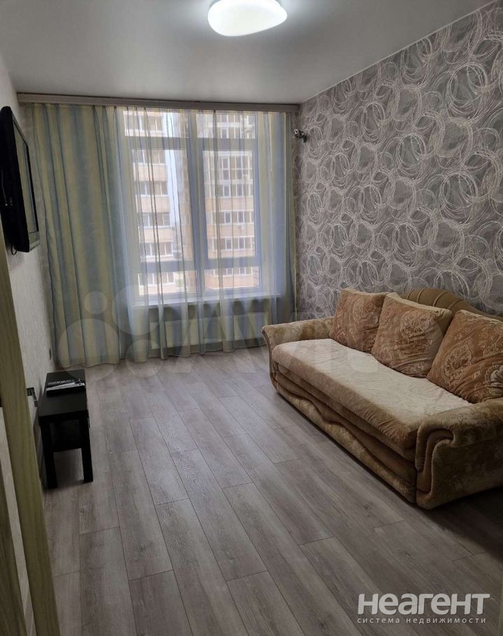 Сдается 1-комнатная квартира, 45 м²