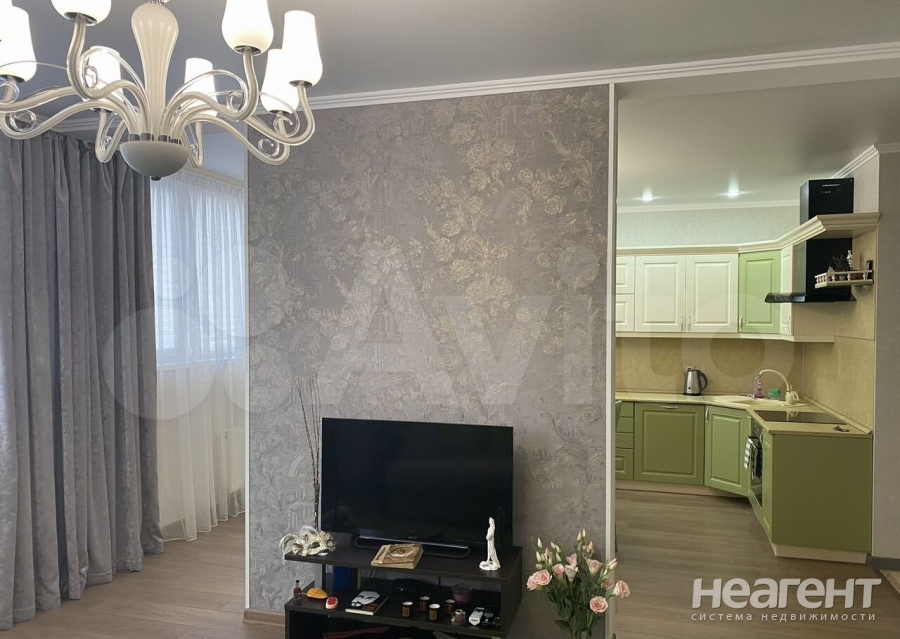 Продается 1-комнатная квартира, 45,8 м²