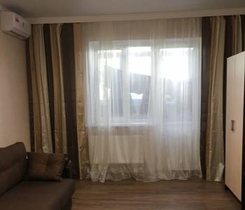 Сдается 2-х комнатная квартира, 75 м²