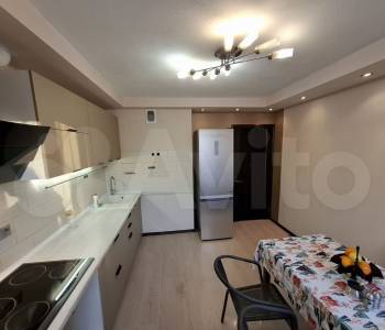 Сдается 1-комнатная квартира, 43,8 м²