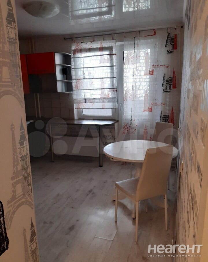 Продается 1-комнатная квартира, 45 м²