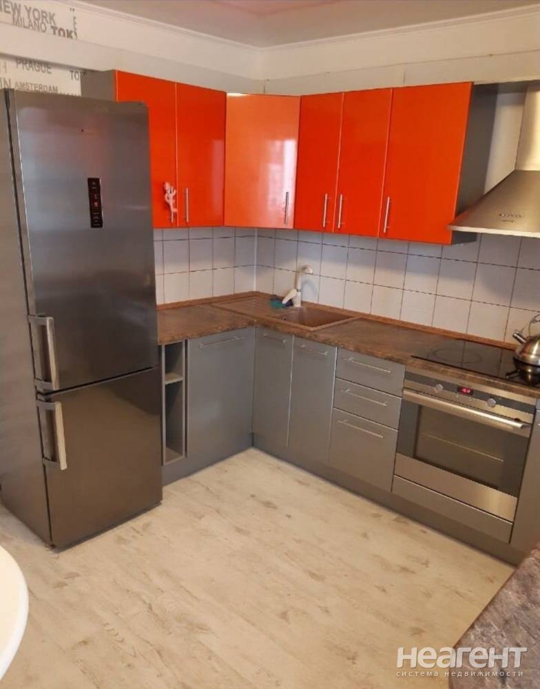 Продается 1-комнатная квартира, 45 м²