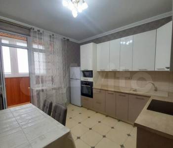 Сдается 2-х комнатная квартира, 63 м²