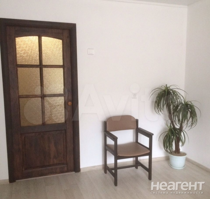 Продается 1-комнатная квартира, 28 м²