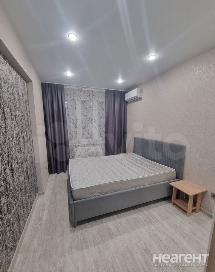 Сдается 1-комнатная квартира, 38 м²