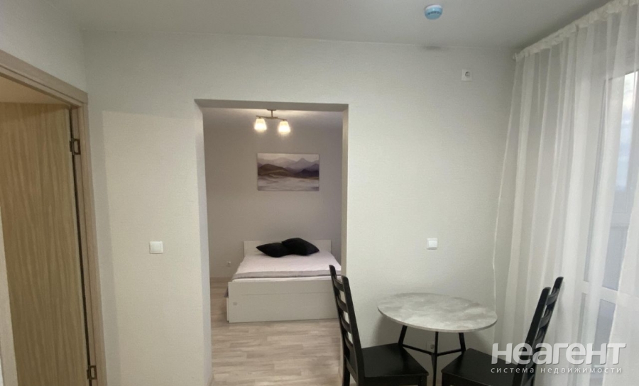 Сдается 1-комнатная квартира, 30 м²