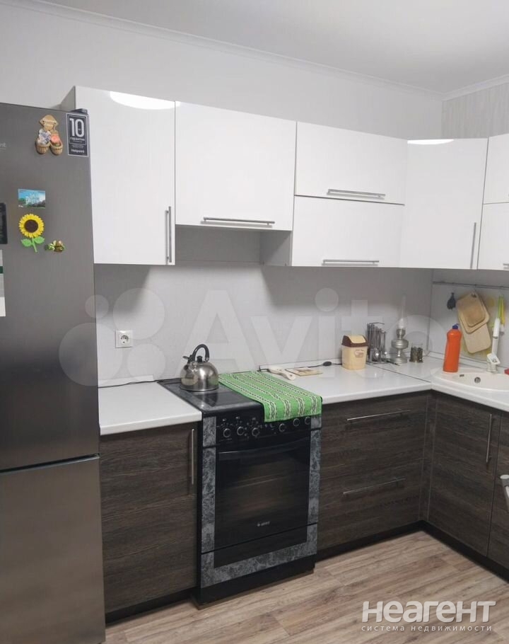 Продается 1-комнатная квартира, 41,8 м²