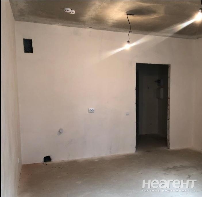 Сдается Многокомнатная квартира, 85 м²