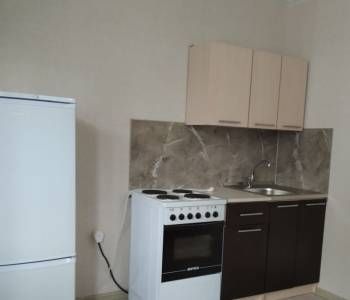 Продается 1-комнатная квартира, 38 м²