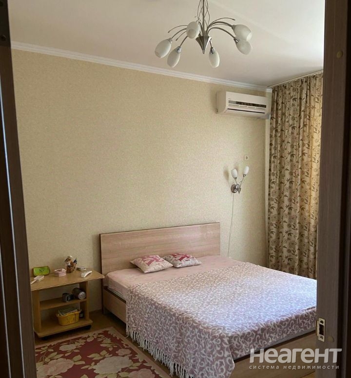 Продается 1-комнатная квартира, 39,3 м²