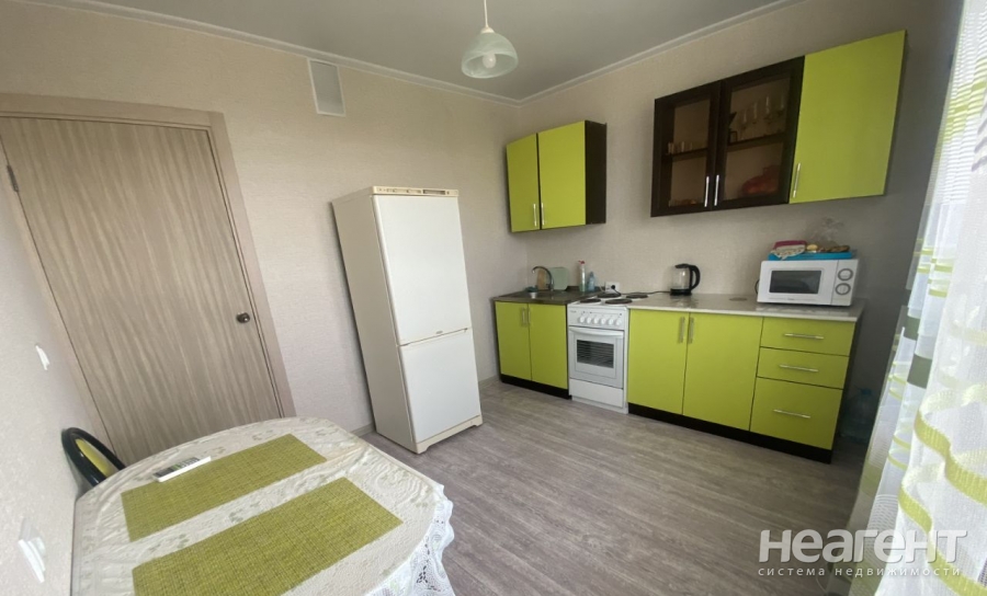 Сдается 1-комнатная квартира, 39,5 м²