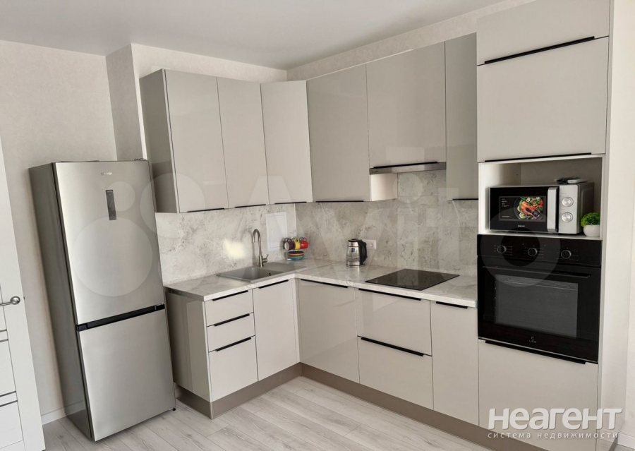 Сдается 2-х комнатная квартира, 63 м²