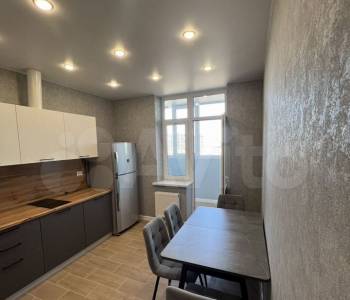 Сдается 1-комнатная квартира, 38 м²