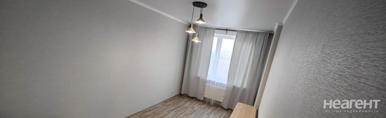 Продается 1-комнатная квартира, 32,9 м²