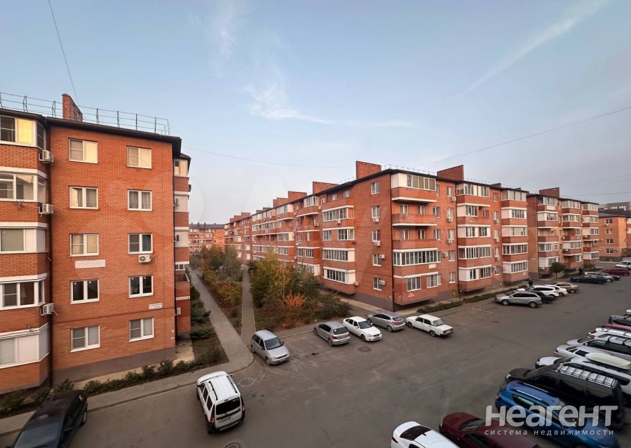 Продается 1-комнатная квартира, 36 м²