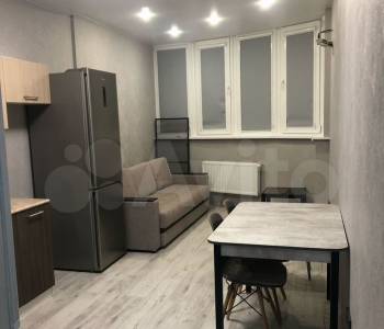 Сдается 1-комнатная квартира, 43 м²