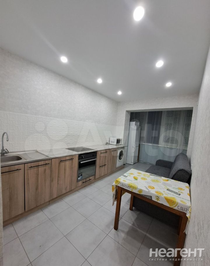 Продается 1-комнатная квартира, 36,6 м²