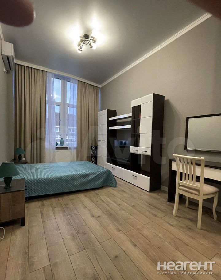 Продается 1-комнатная квартира, 37,3 м²