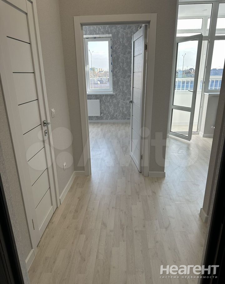 Продается 1-комнатная квартира, 32 м²