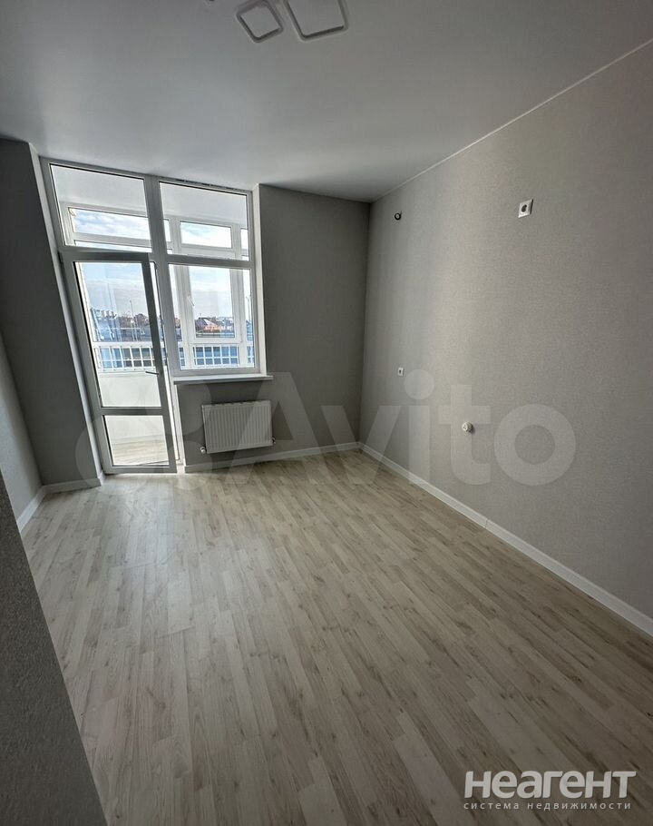 Продается 1-комнатная квартира, 32 м²