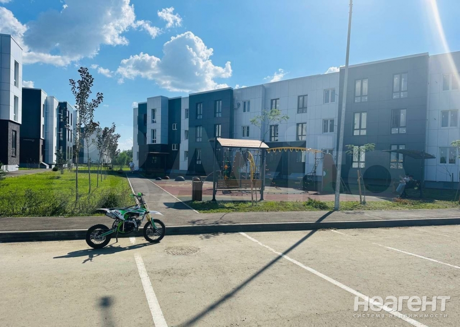 Продается 1-комнатная квартира, 33 м²